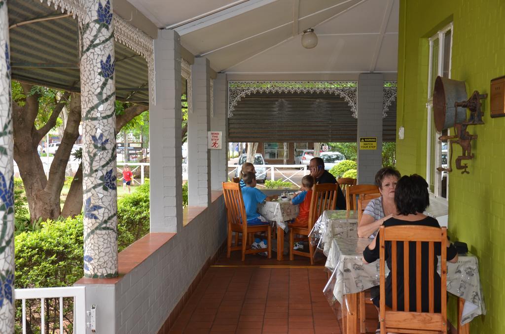 Stoep Cafe Pensión Komatipoort Exterior foto